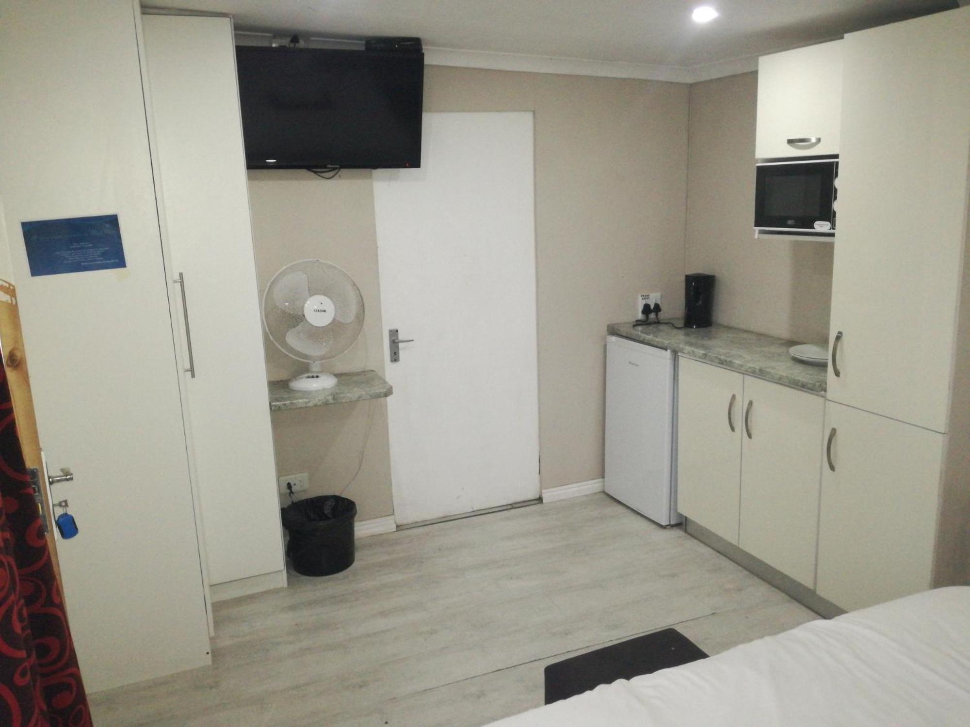 High View Accommodation East London Room photo